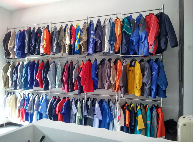 壹戰誠銘服裝成品展廳